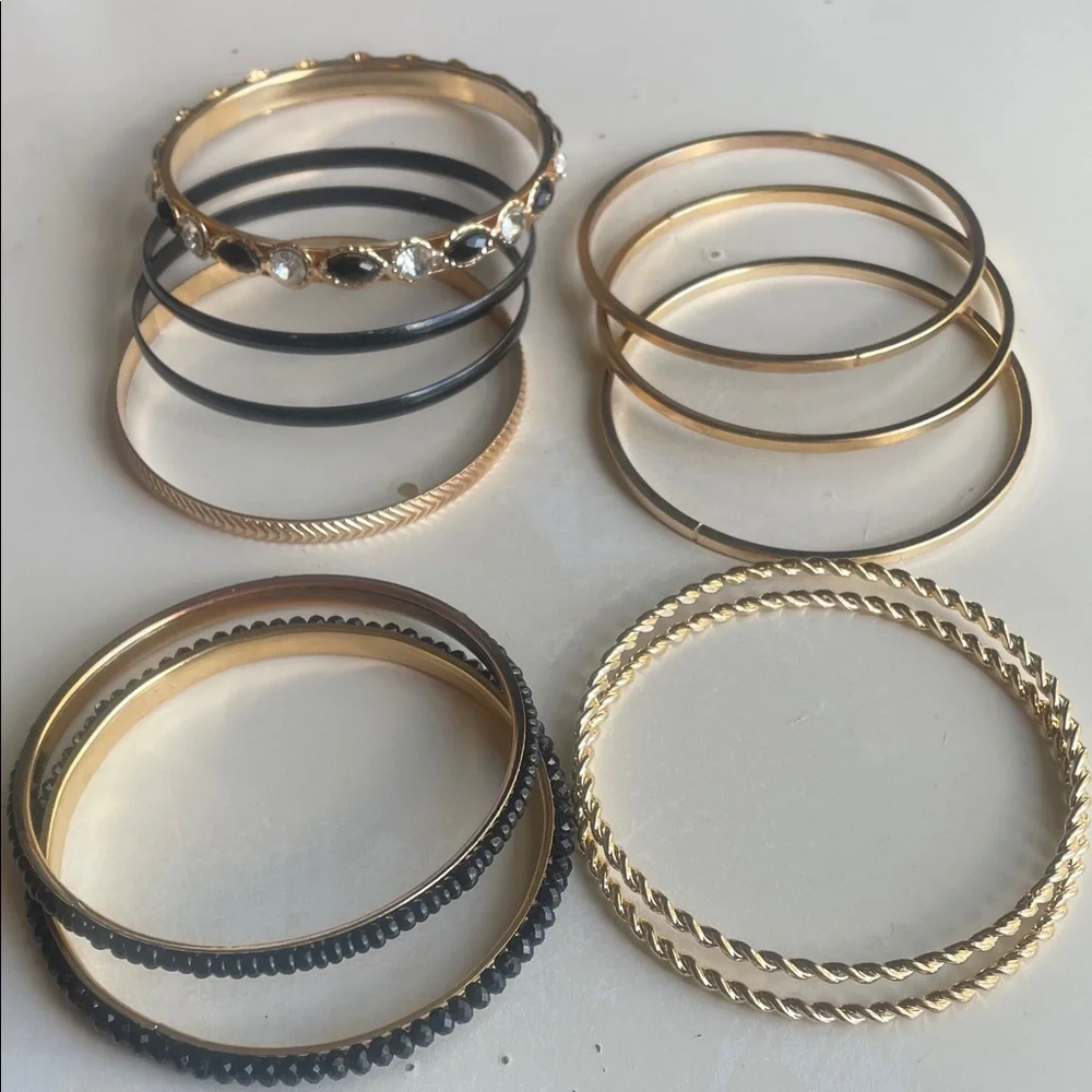 Elegant Gold and Black Bangle Set (11pcs)